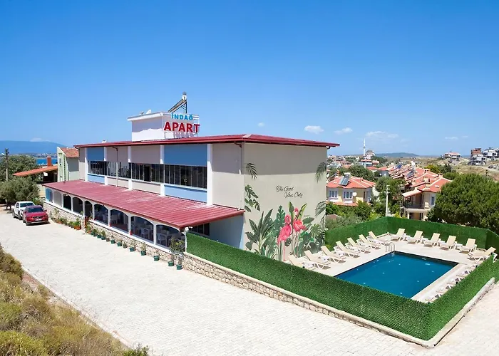 Aparthotel Indag Aile 3*