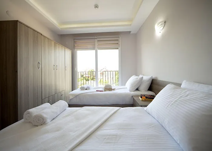 Indag Aile Aparthotel 3*