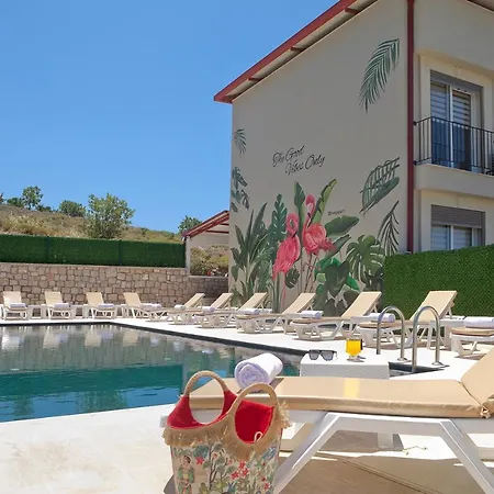 Indag Aile Apartahotel