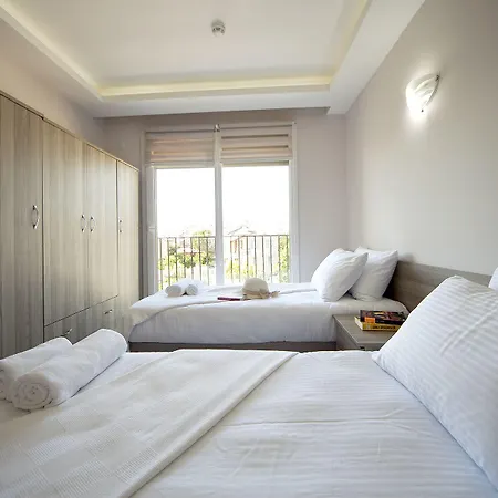 Indag Aile Apartahotel 3*