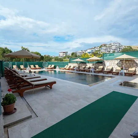 Indag Aile Aparthotel 3*